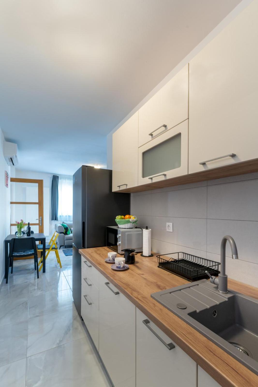 Apartman Jabuka Карловац Экстерьер фото